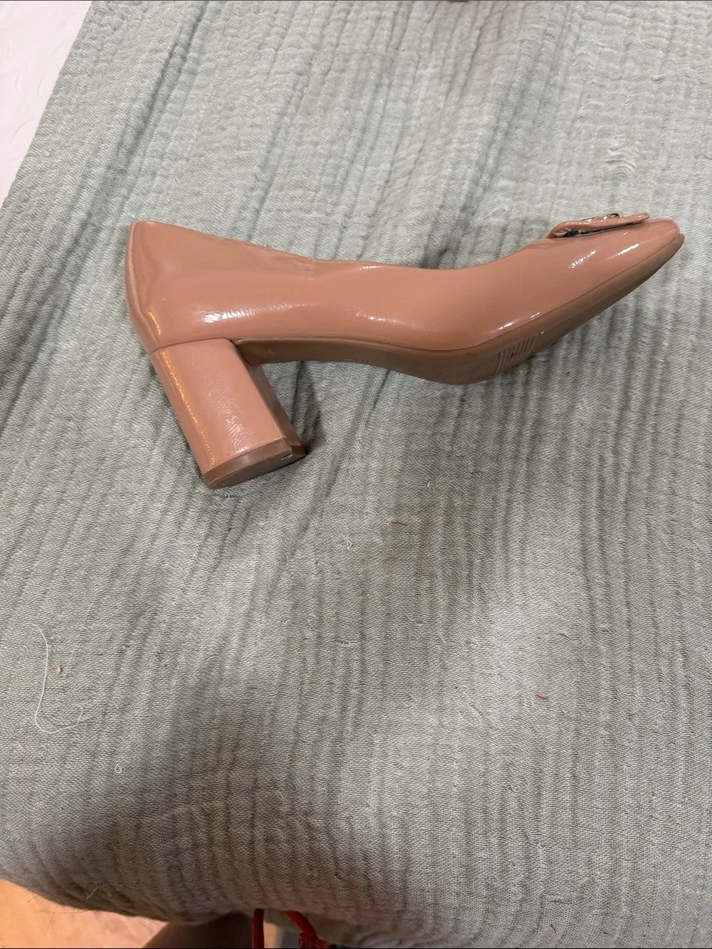 Naturalizer Nude Patent Block Heel Pumps with Gold Accent 6.5